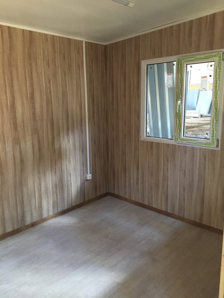bytovka-s-odnim-oknom-3x2-4-smartbox-stroy