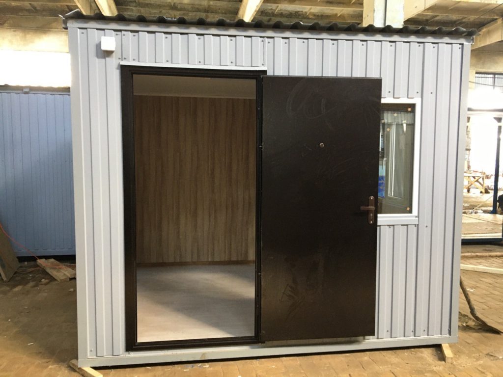 bytovka-s-odnim-oknom-3x2-4-smartbox-stroy