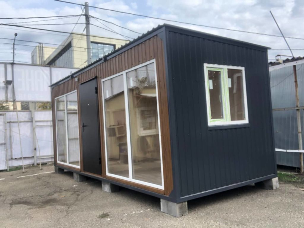 bytovka-smartbox-nestondartnaya-konstrukciya