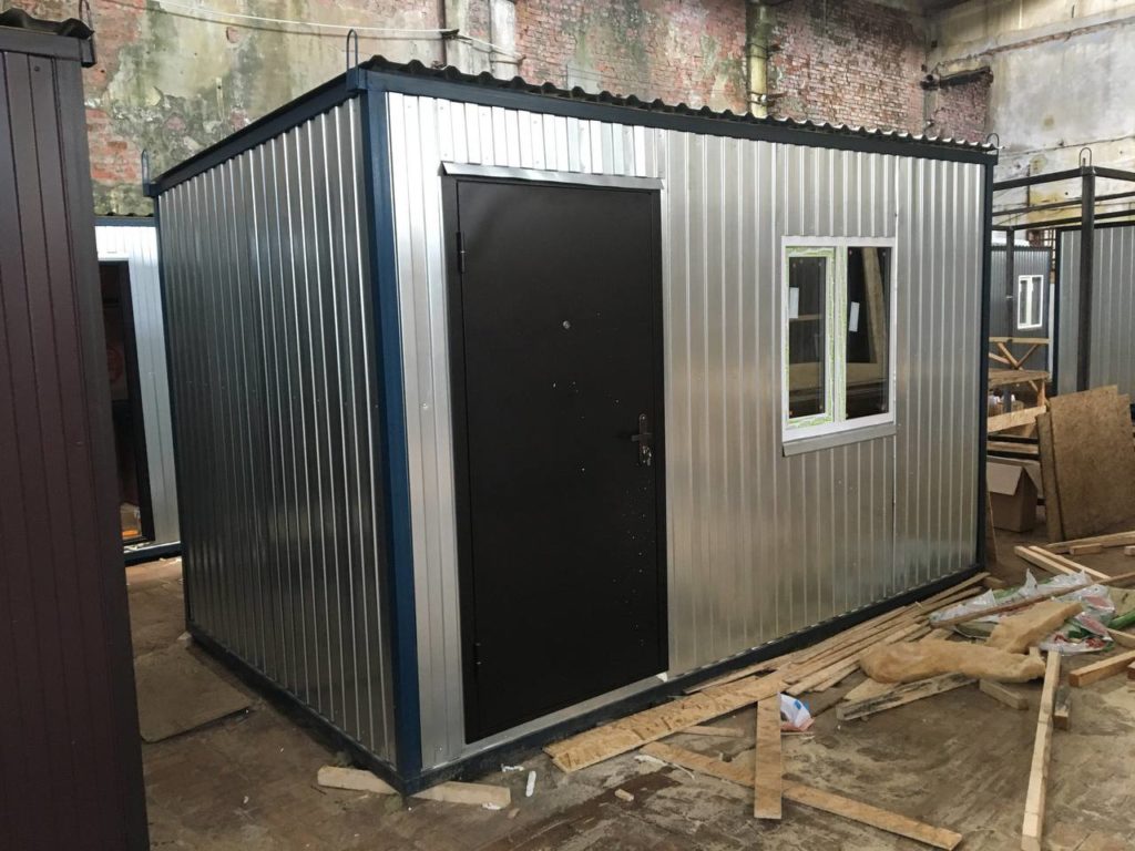 bytovka-s-odnim-oknom-4x2-4-smartbox-stroy