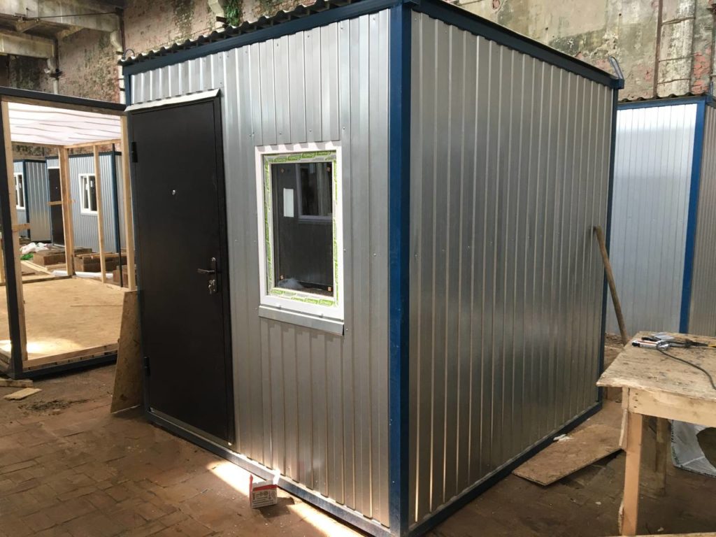 bytovka-s-odnim-oknom-2x2-4-smartbox-stroy