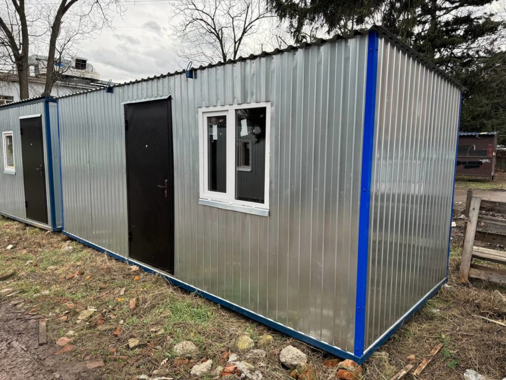 bytovka-s-odnim-oknom-smartbox-stroy
